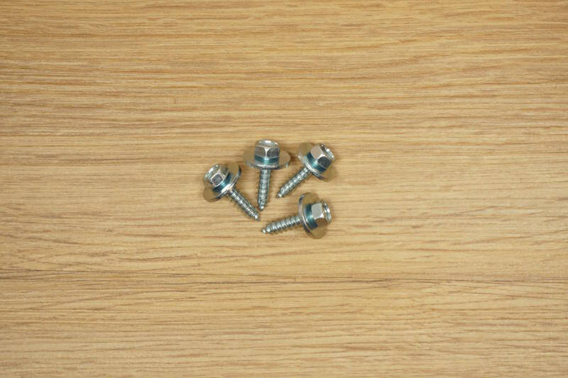 Schrauben für Abgasgebläse