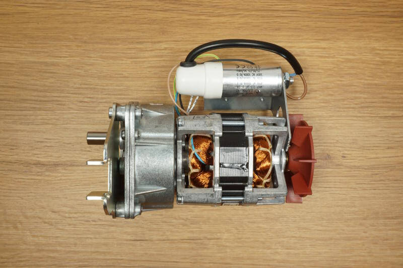 Antriebsmotor Brennerschnecke