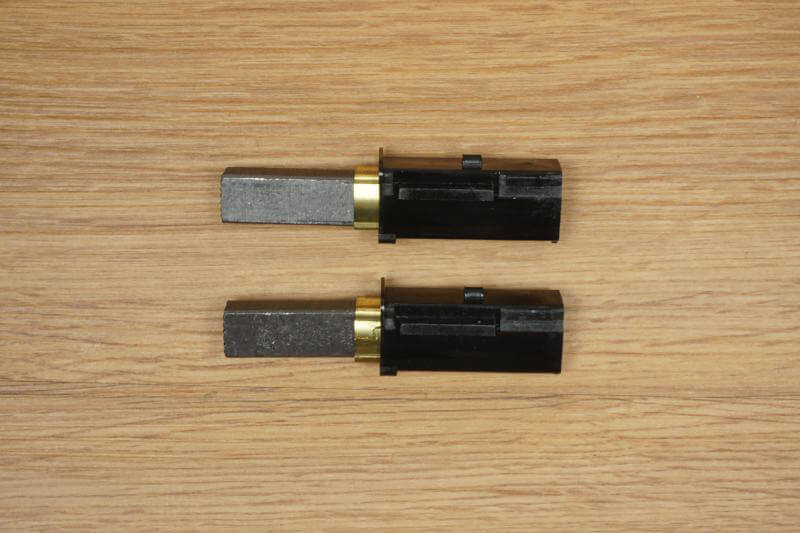 Kohlebürsten ab 06/07