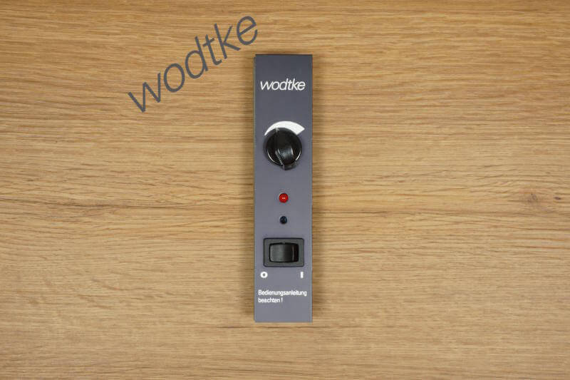 SCHWERER STAHLBOGEN, PORZELLAN-EMAIL-PELLET, AETERNUM 45 CM.10